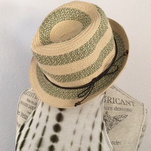 women’s fedora